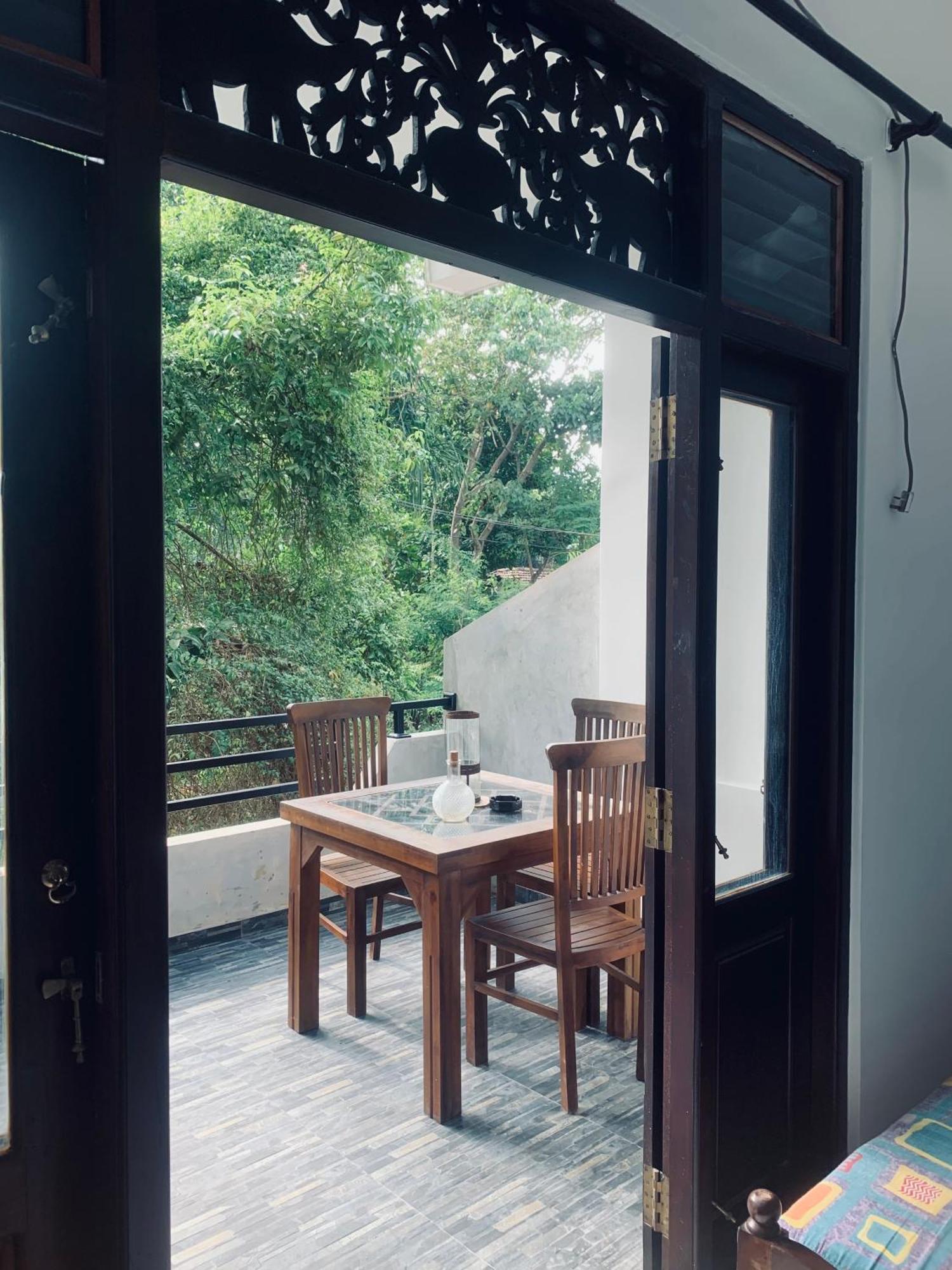 Center Point Villa Унаватуна Екстериор снимка