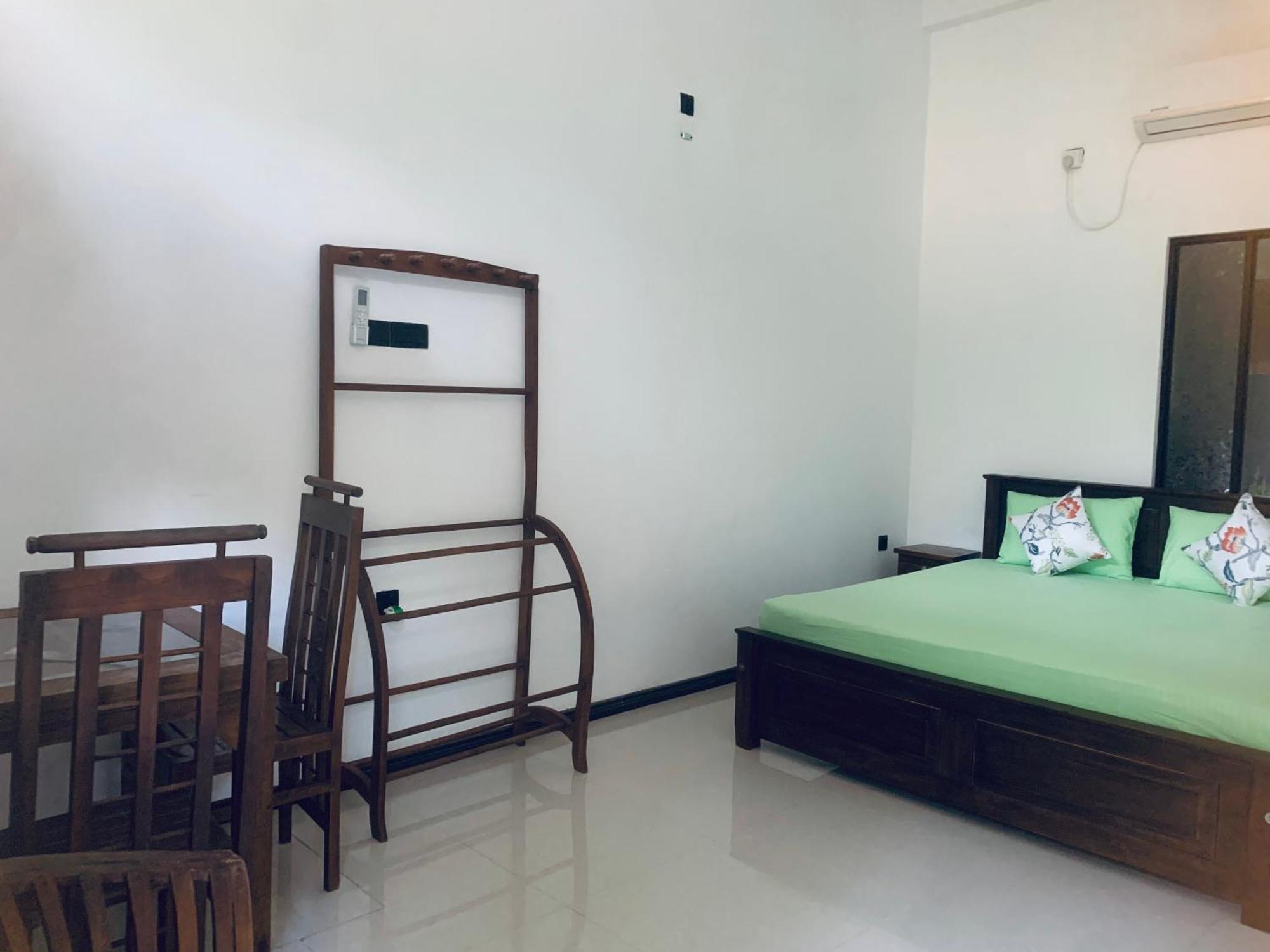Center Point Villa Унаватуна Екстериор снимка
